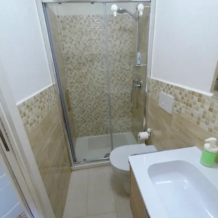 The Flower 招待所