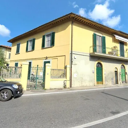 The Flower 招待所 3*